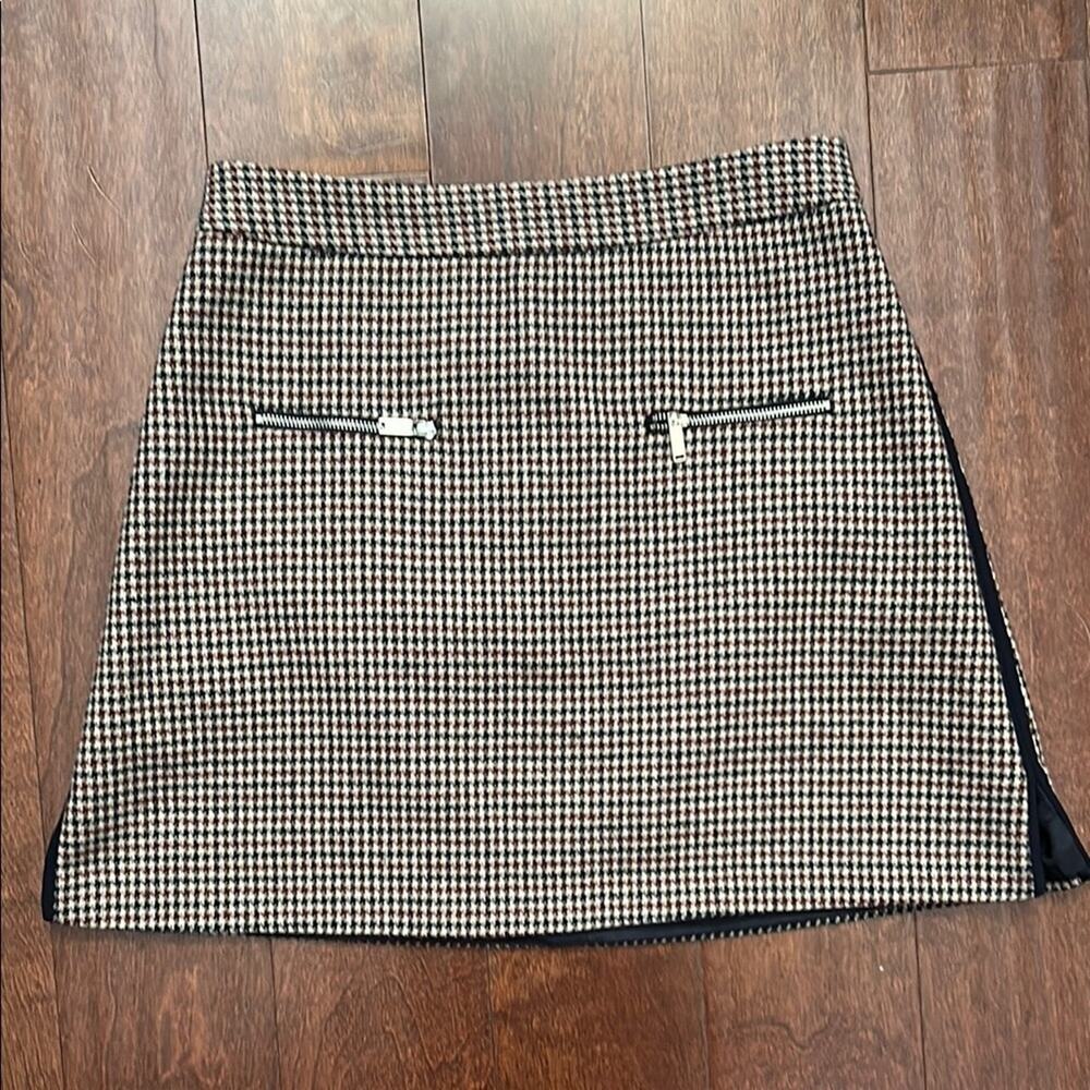 Zara Black and White Houndstooth Mini Skirt